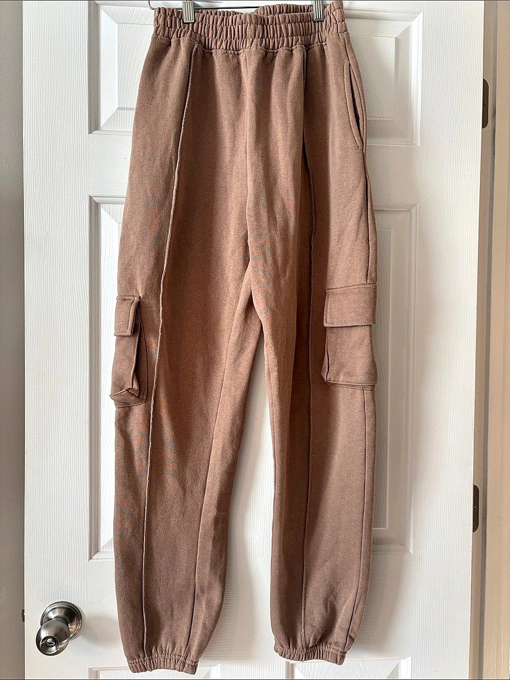 PrettyLittleThing Cargo Jogger SweatPants in Brown/Tan Size Small Like New